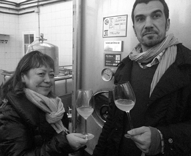 La bodega de Rías Baixas Mar de Envero, protagonista de un artículo escrito por Mari Watanabe en la revista japonesa Acueducto