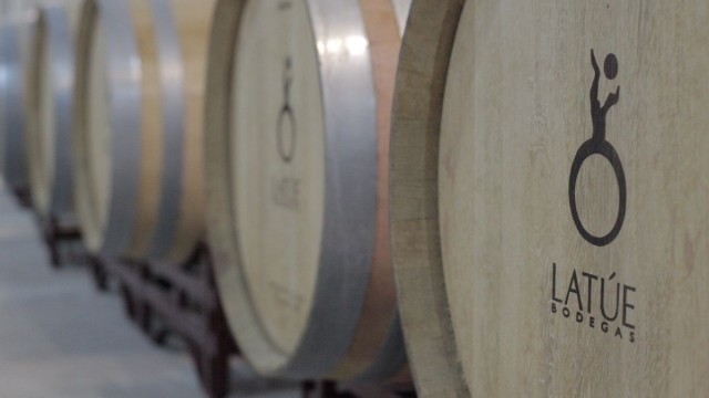 bodegaslatue6.jpg