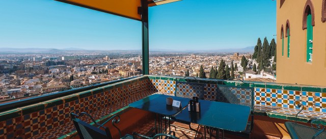 hotelalhambrapalace-ap_terraza.jpg