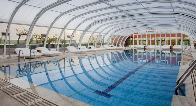 piscinaindoor01.jpg