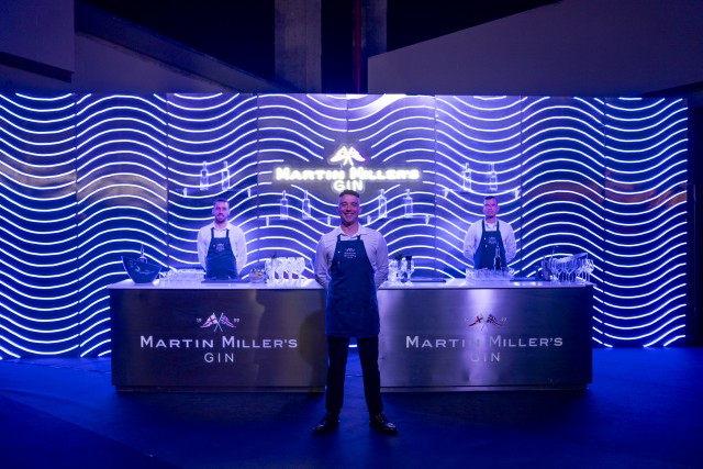 1_martinmillersgin_mbfwm_01.jpg