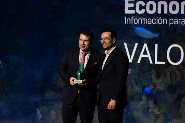 fotopremioeconomiaenero2025.jpg