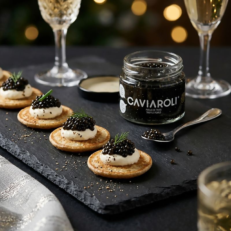 Caviaroli fabrica y comercializa este producto en envases de 50 gr (Retail) y 200 gr (Canal Horeca)