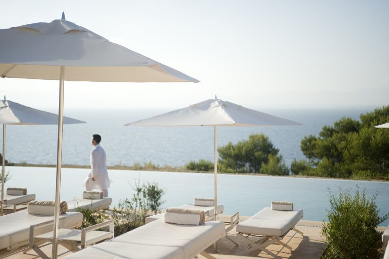 Alarga el verano: los hoteles de Baleares donde disfrutar de los últimos rayos de sol
