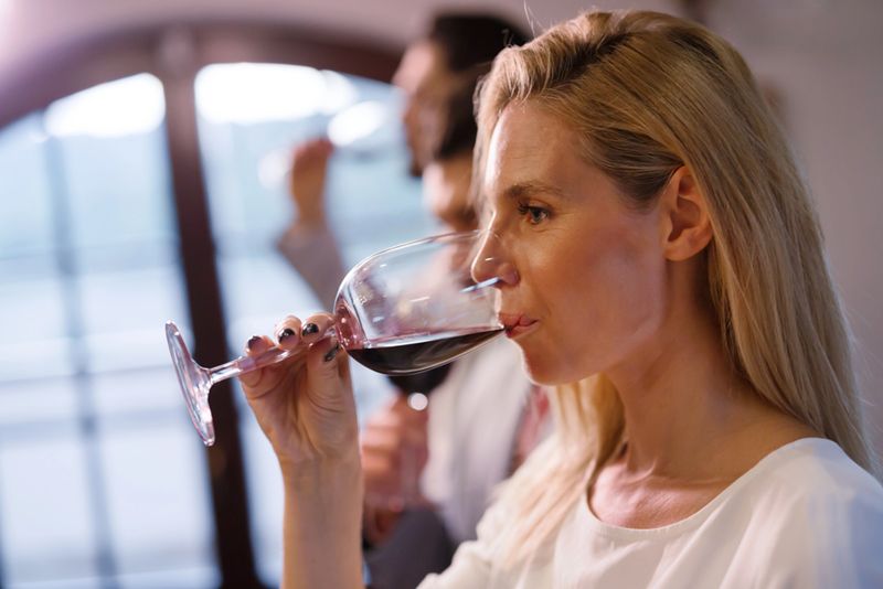 Study links heavier drinking to changes in normal breast tissue tied to cancer biology
