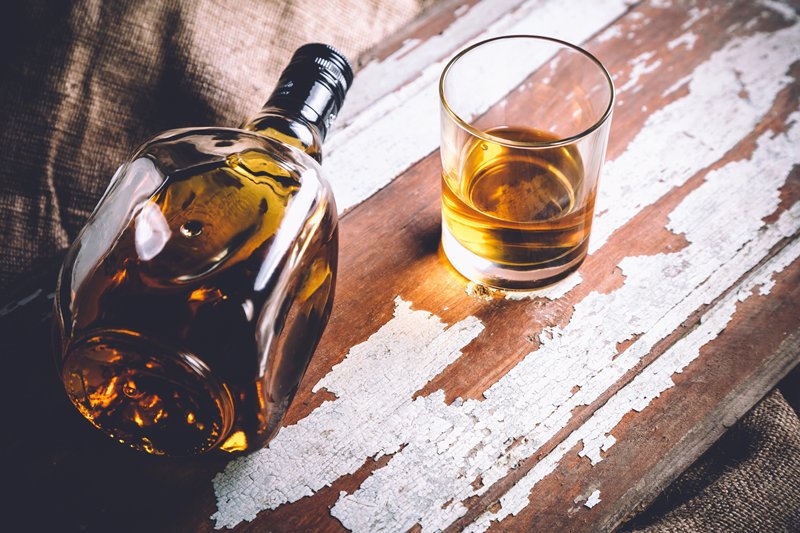 Le dirigeant de l’American Whiskey Association en Pologne et en Allemagne pour s’opposer aux hausses de taxes sur l’alcool