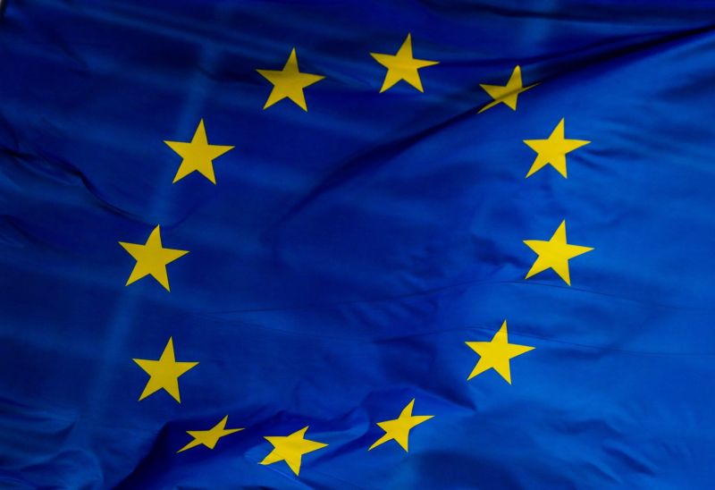 European Parliament panel rejects tougher alcohol warnings for wine