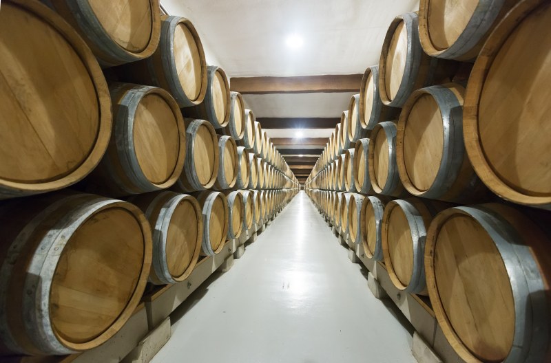 Rioja отменяет минимальные требования к запасам для производителей выдержанных вин