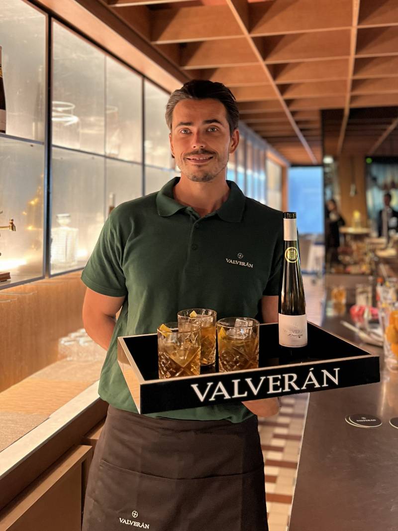 Masaveu introduce la sidra de hielo Valverán 20 Manzanas en la coctelería de alta gama