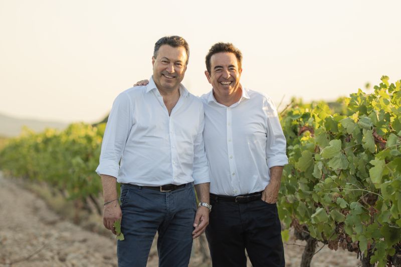 Hammeken y Mendoza impulsan una nueva bodega para salvar viñedos y patrimonio vinícola en riesgo
