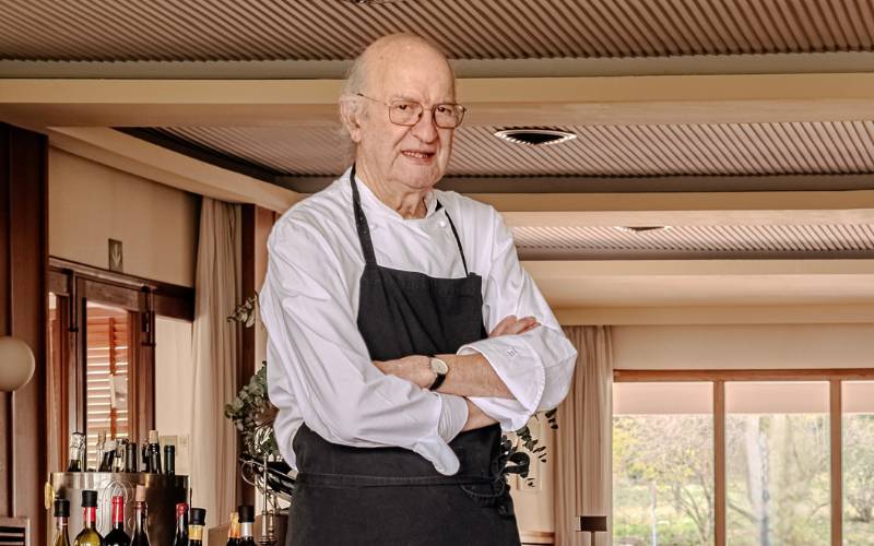Jaume Subirós recibe el Premio Nacional de Gastronomía por toda una vida al frente del Motel Empordà