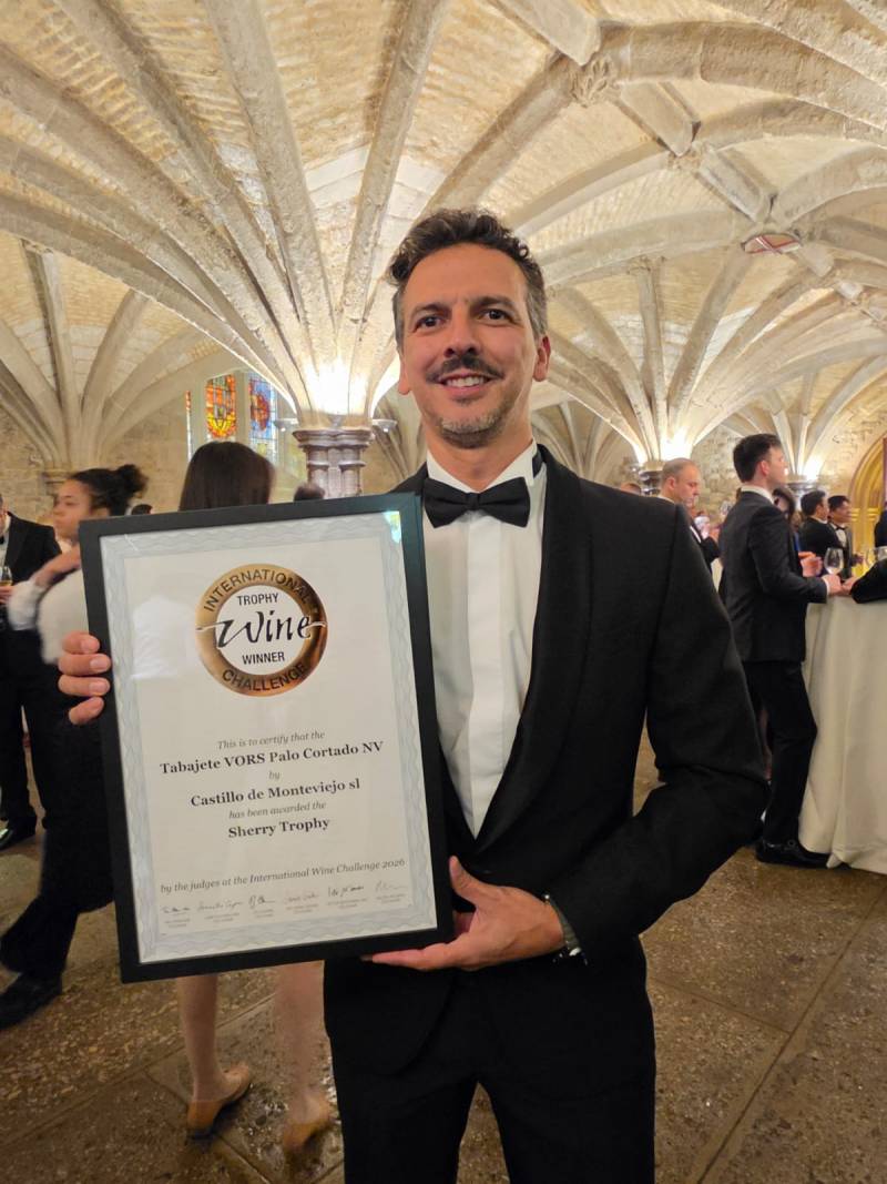 Tabajete logra tres trofeos en Londres con dos vinos VORS de Jerez