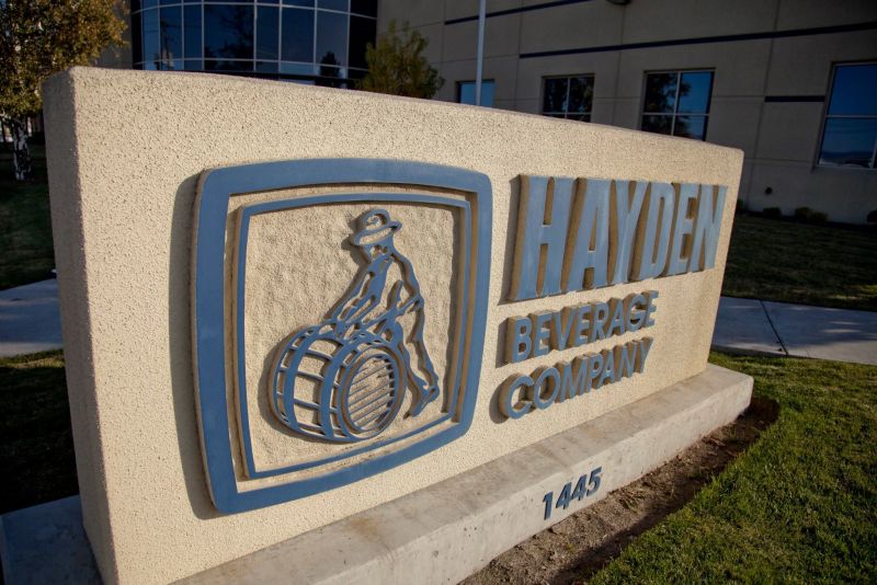 Columbia Distributing prend une participation minoritaire dans Hayden Beverage et rapproche deux grands grossistes du Nord-Ouest