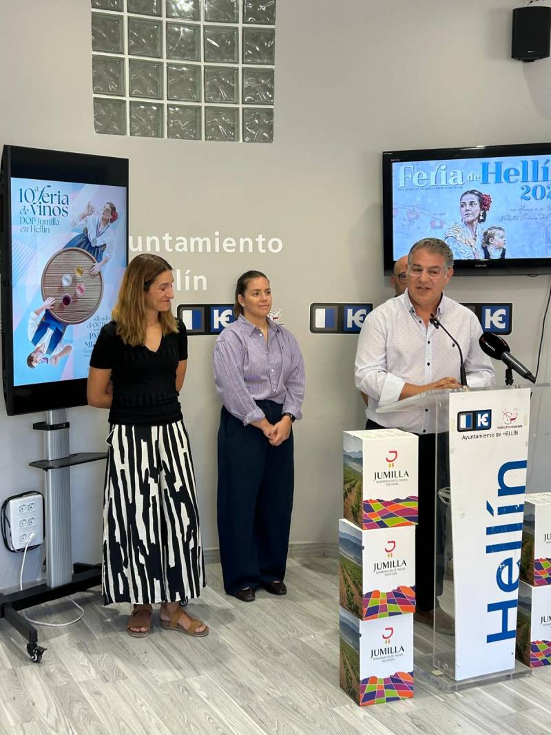 La feria del vino de la DOP Jumilla reúne en Hellín a 13 bodegas en su décima edición