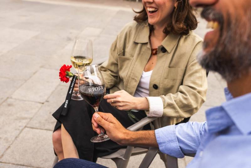 Rioja lleva el tardeo con vino a cinco terrazas de Madrid