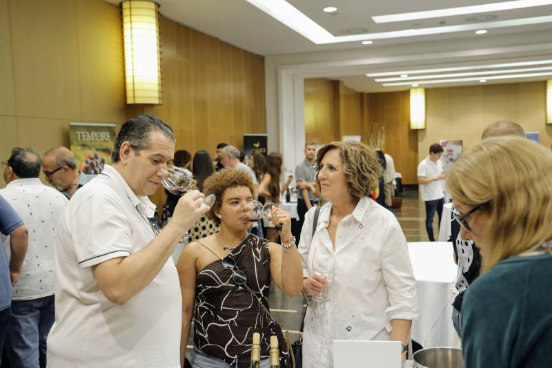 La Asociación de Vinos de la Tierra de Aragón consolida su muestra con una quinta edición en Zaragoza